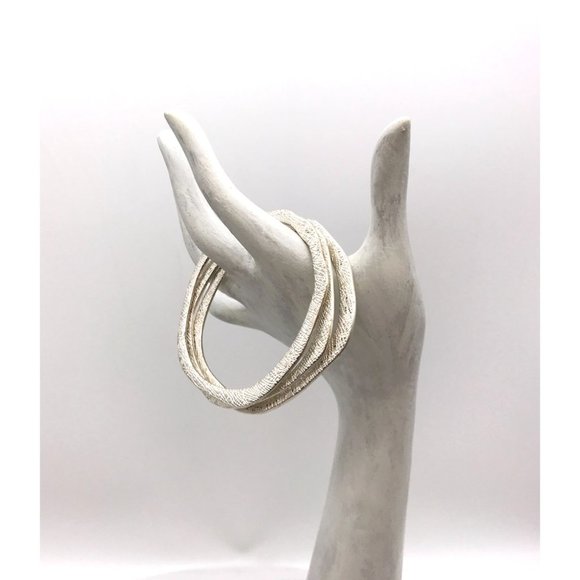 Bracelets set of 3 silver tone textured Asymmetric Bangles - Picture 2 of 3